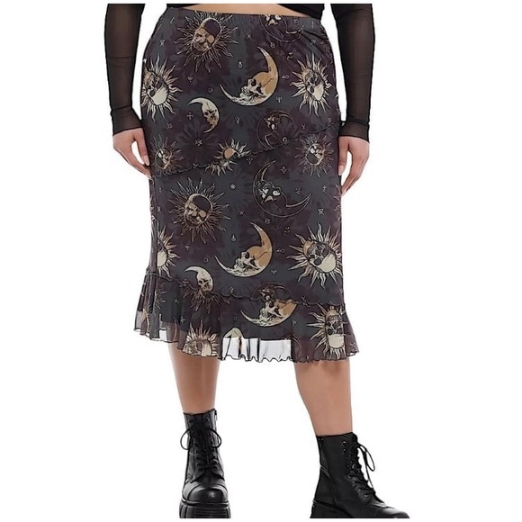 HOT TOPIC‎ Skull Celestial Slightly Asymmetrical Pull-On Midi Skirt NWT - Picture 1 of 7